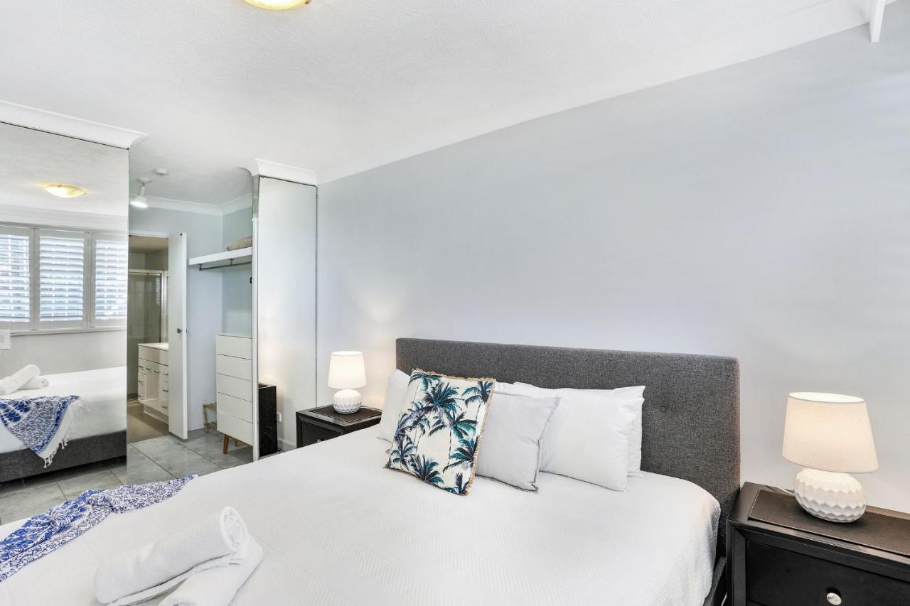 Breakers North Absolute Beachfront Apartments - Official Gold Coast Bagian luar foto