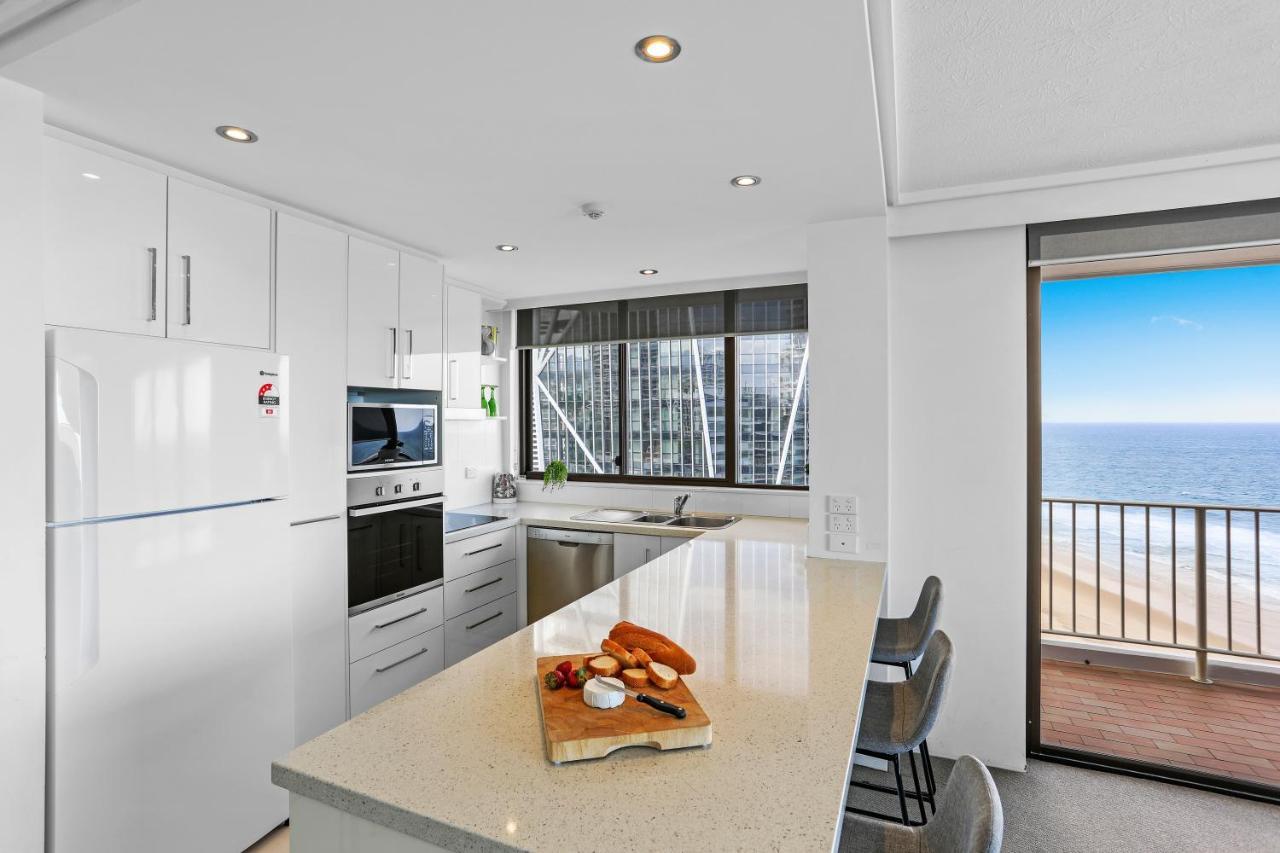 Breakers North Absolute Beachfront Apartments - Official Gold Coast Bagian luar foto